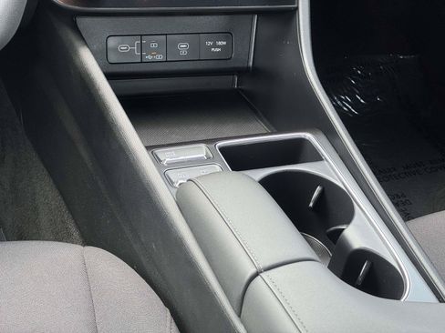 Used 2025 Hyundai Sonata SEL FWD image 5