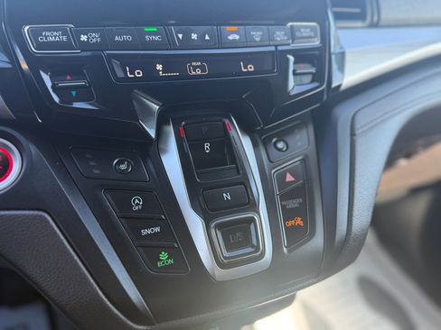 Used 2018 Honda Odyssey Touring image 35