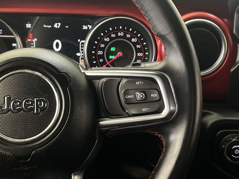 Used 2018 Jeep Wrangler Unlimited Rubicon image 30