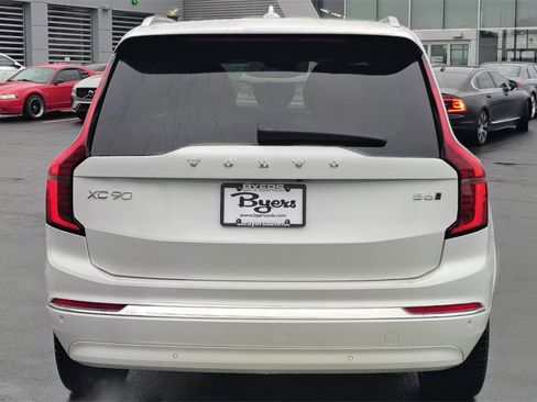 New 2026 Volvo XC90 B6 Plus image 36