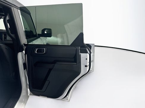 Used 2025 Ford Bronco Big Bend image 31