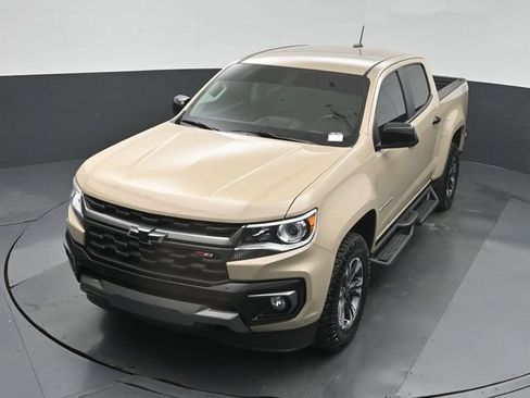 Used 2022 Chevrolet Colorado Z71 AWD/4WD image 43