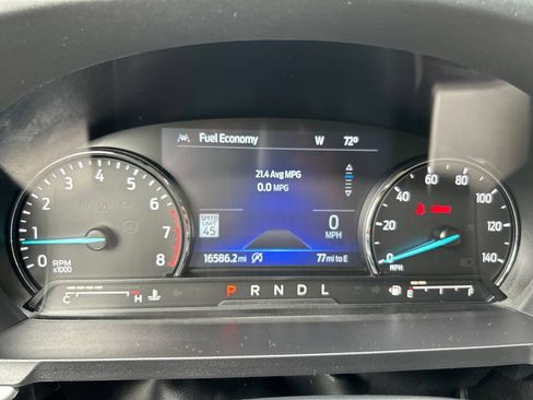 Used 2024 Ford Explorer XLT w/ Equipment Group 202A AWD/4WD image 27