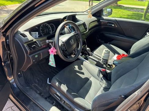 Used 2016 Honda Accord EX image 13