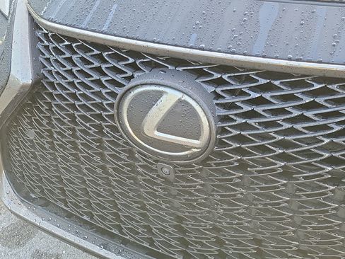 Used 2024 Lexus ES 350 F Sport w/ Accessory Package (Z2) FWD image 5