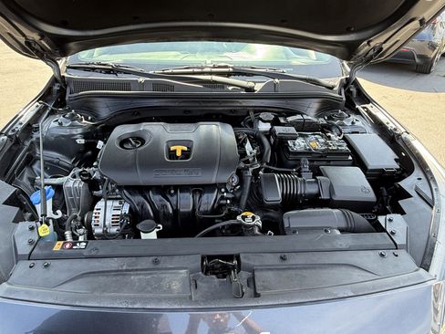 Used 2022 Kia Forte LXS image 27