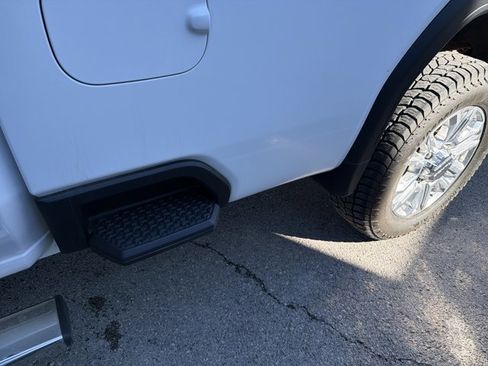 Used 2021 GMC Sierra 2500 Denali image 15