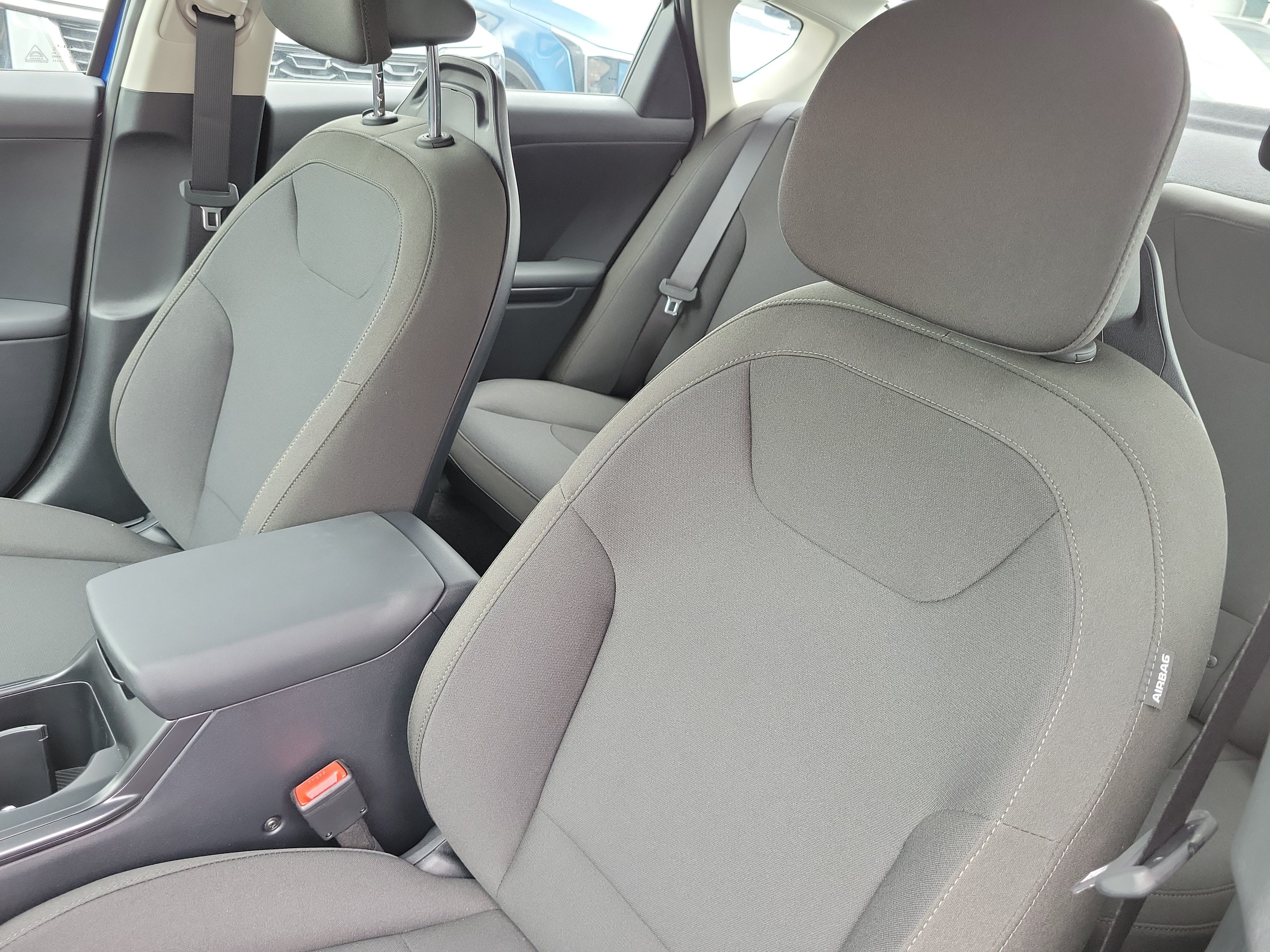 New 2026 Kia K4 FWD image 17