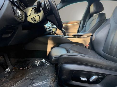 Used 2018 BMW 530i xDrive 530i xDrive Sedan 4D image 16