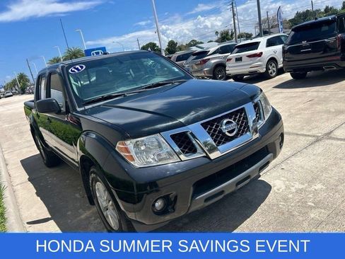 Used 2017 Nissan Frontier SV w/ SV Value Truck Package RWD image 3