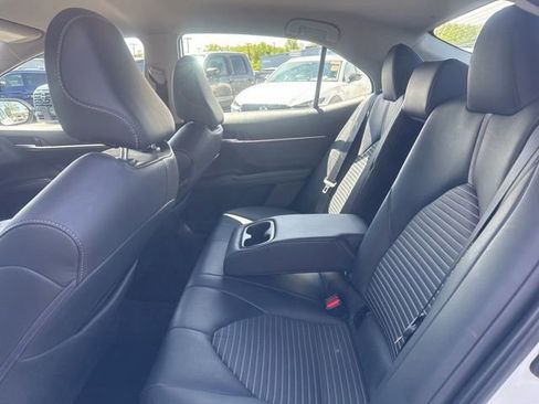 Used 2024 Toyota Camry SE FWD image 18
