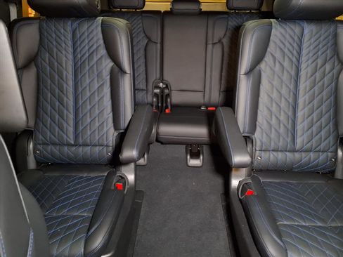 Used 2026 Cadillac Escalade IQ Luxury 1 image 10