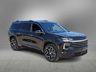 Used 2025 Chevrolet Traverse High Country