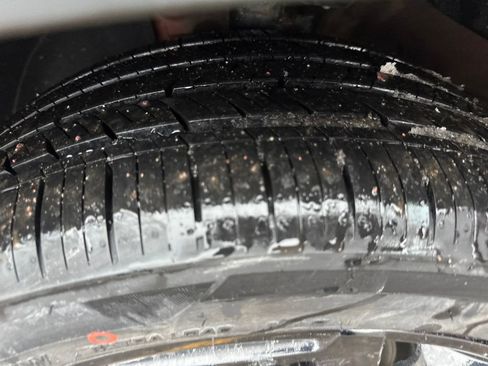 Certified 2024 Kia Seltos X-Line image 28