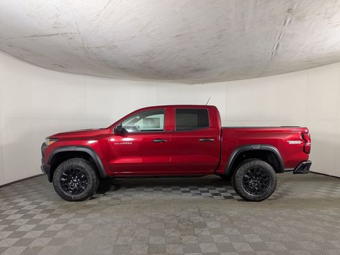 New 2026 Chevrolet Colorado Trail Boss AWD/4WD image 3