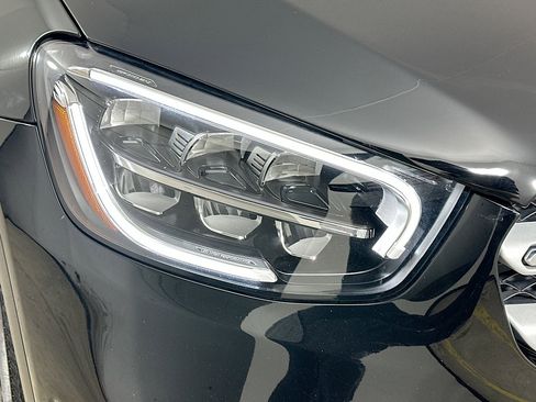 Certified 2022 Mercedes-Benz GLC 300 4MATIC image 39