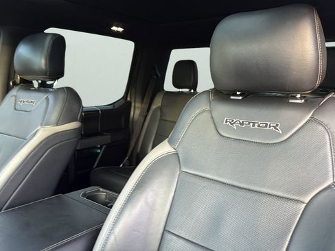 Used 2017 Ford F150 Raptor w/ Equipment Group 802A Luxury image 9