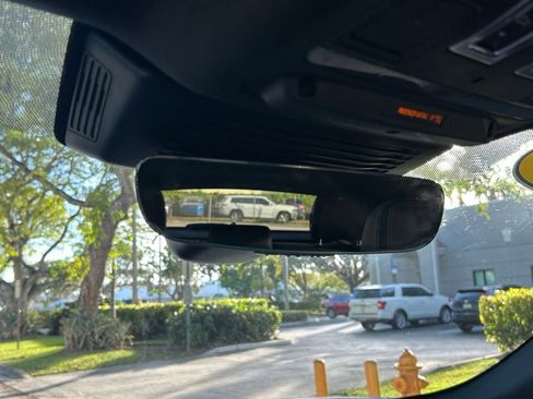 Used 2025 Jaguar F-PACE R-Dynamic S image 53