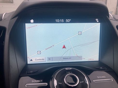 Used 2019 Ford Escape Titanium image 23