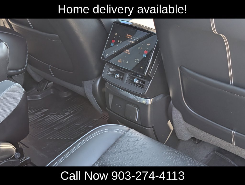 Used 2026 Cadillac Vistiq Platinum AWD/4WD image 34