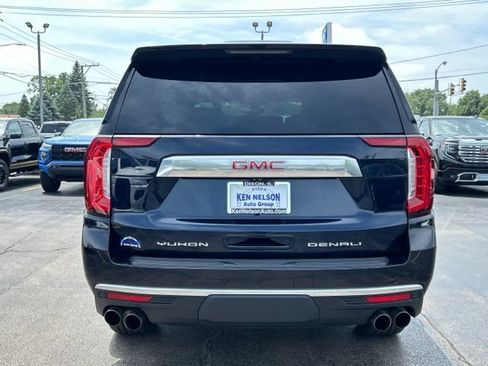 Used 2021 GMC Yukon Denali w/ Denali Premium Package AWD/4WD image 8
