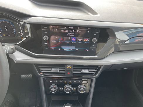 Used 2023 Volkswagen Taos SEL image 18