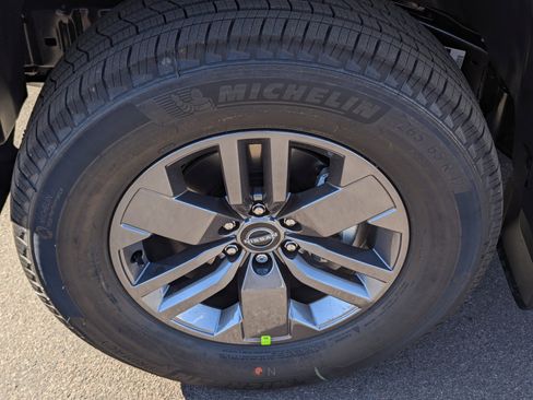 New 2026 Nissan Frontier SV w/ Tow Package image 7