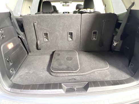 Used 2022 Subaru Ascent Limited w/ Technology Package image 26