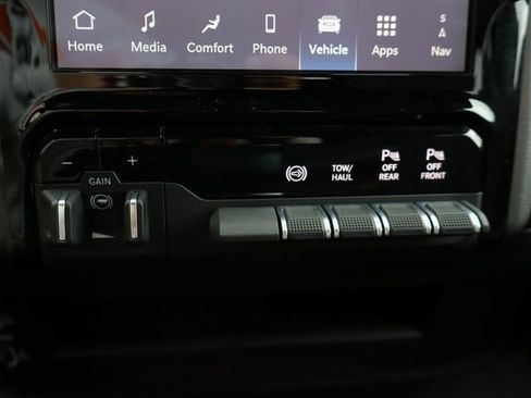 Used 2025 RAM 2500 Big Horn image 27