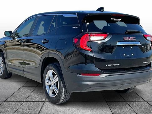 Used 2024 GMC Terrain SLE AWD/4WD image 10