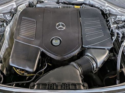 Certified 2025 Mercedes-Benz GLC 300 image 25