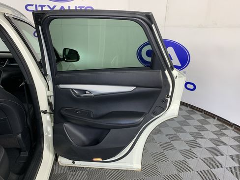 Used 2019 INFINITI QX50 Luxe w/ Navigation Package image 38