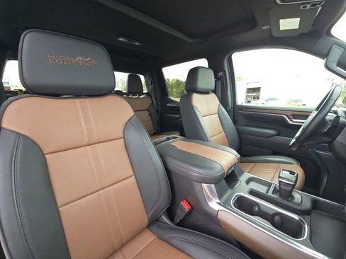 Used 2023 Chevrolet Silverado 1500 High Country w/ High Country Premium Package image 20