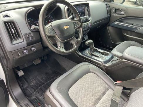 Used 2019 Chevrolet Colorado Z71 AWD/4WD image 6