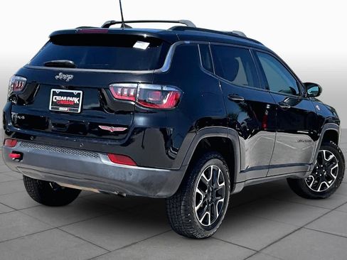 Used 2021 Jeep Compass Trailhawk AWD/4WD image 13