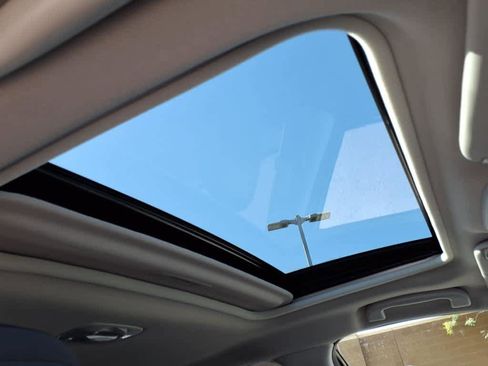 New 2025 Subaru Crosstrek 2.0i Premium image 12