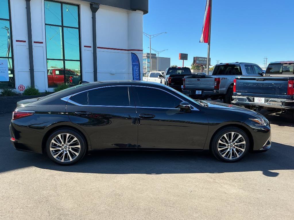Used 2019 Lexus ES 350 w/ Premium Package FWD image 8