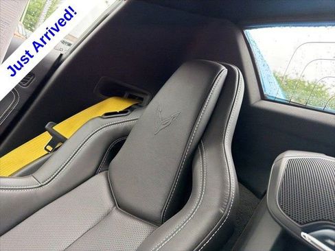 Used 2025 Chevrolet Corvette Stingray Convertible w/ 1LT RWD image 17