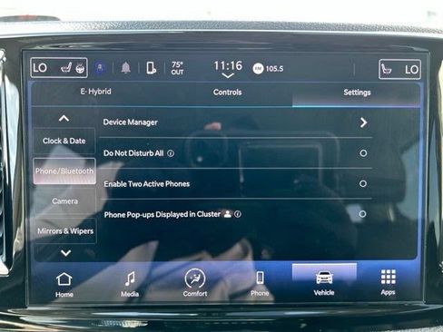 Used 2023 Chrysler Pacifica Touring-L FWD image 28