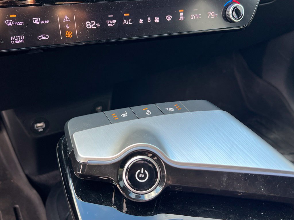Certified 2023 Kia EV6 GT AWD/4WD image 23