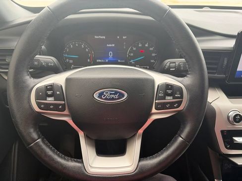 Certified 2023 Ford Explorer XLT w/ Equipment Group 202A AWD/4WD image 13