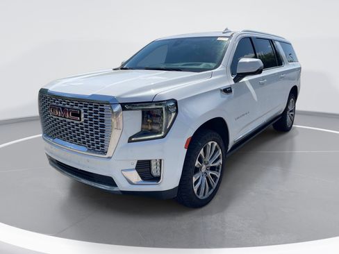 Used 2021 GMC Yukon XL Denali AWD/4WD image 5