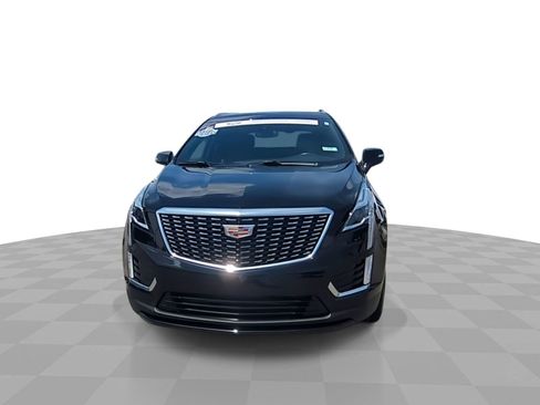 Used 2023 Cadillac XT5 Luxury FWD image 3