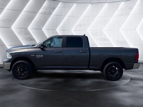 Used 2019 RAM 1500 Big Horn AWD/4WD image 2