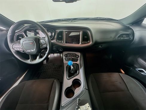 Used 2023 Dodge Challenger R/T w/ Plus Package image 10