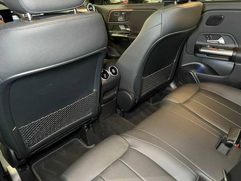 Certified 2025 Mercedes-Benz GLA 250 4MATIC image 20