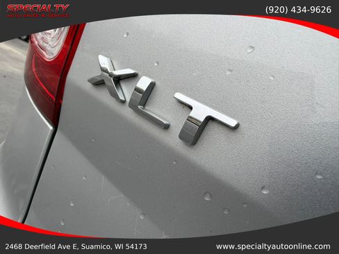 Used 2015 Ford Explorer XLT AWD/4WD image 12