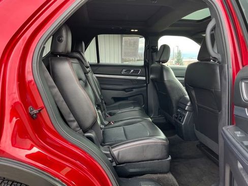Used 2018 Ford Explorer Sport w/ Equipment Group 401A image 38