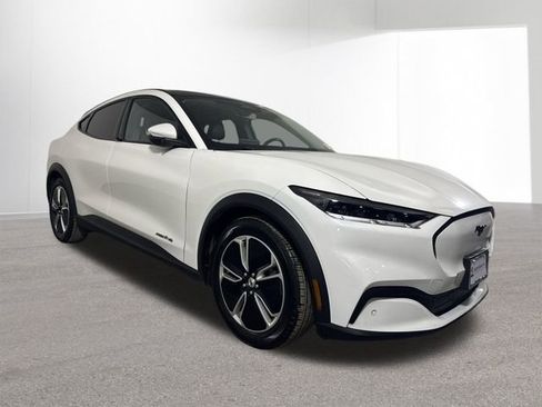 Used 2021 Ford Mustang Mach-E Select w/ Comfort/Appearance Package image 3