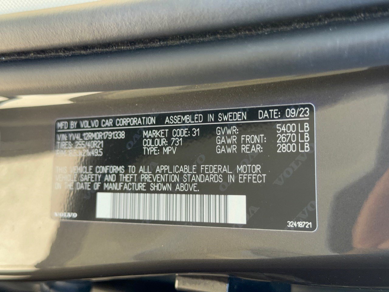 Used 2024 Volvo XC60 B5 Ultimate w/ Protection Package Premier AWD/4WD image 31